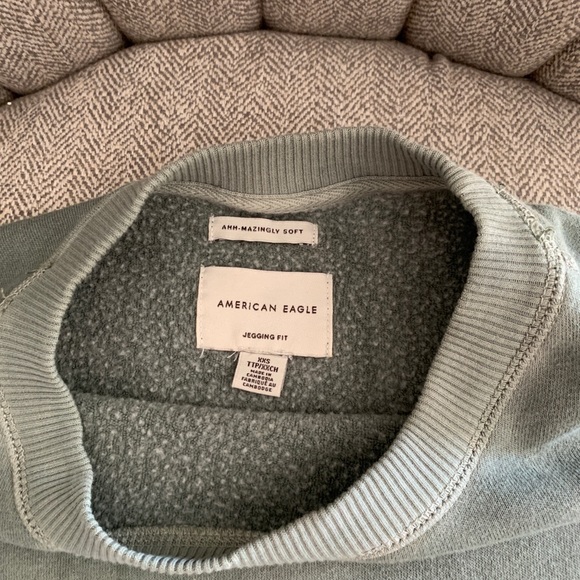 Soft, cozy, side slit oversized sweatshirt. Tie dye green, gray and white. - Picture 4 of 4